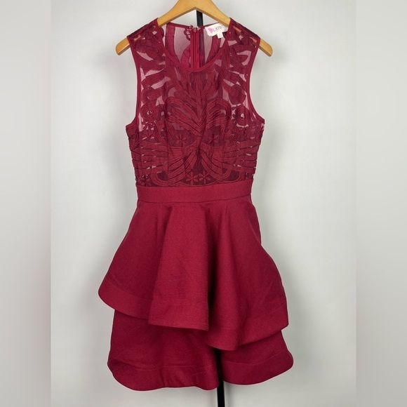 L’Atiste by Amy Red Embroidery Sheer Bust Tiered Skirt Dress - Picture 2 of 7